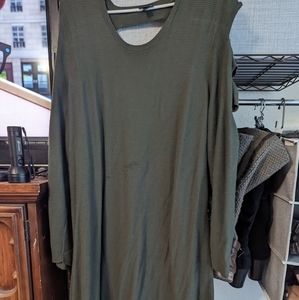 Size 4 midi sweater dress